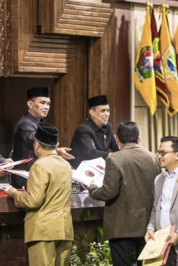 Jateng Bangun Sistem Perlindungan Terpadu untuk Pekerja Informal