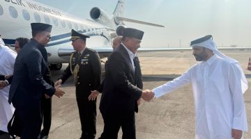 Menko Polkam Tiba di Doha, Bawa Belasungkawa Presiden Prabowo untuk Keluarga Sheikh Hamad