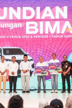 Undian Tabungan Bima, Dua Nasabah Bank Jateng Boyong Hadiah Toyota Innova Zenix Hybrid