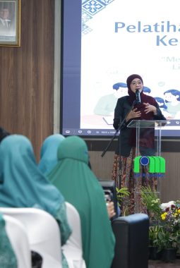 Cegah Jerat Judol dan Pinjol Ilegal, Ning Nawal Ajak Kader PKK Jadi Agen Literasi Keuangan